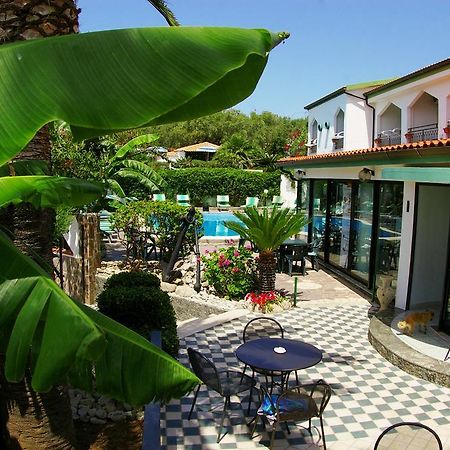 Hotel Marinella Capo Vaticano Exteriér fotografie
