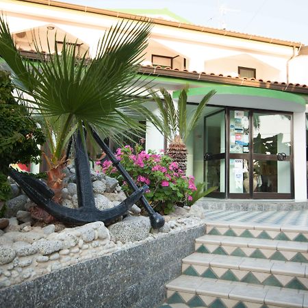 Hotel Marinella Capo Vaticano Exteriér fotografie